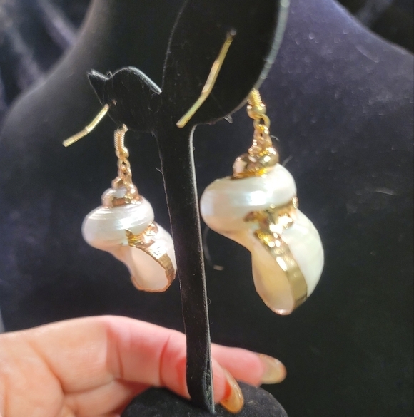 0288. What else will you need at the Cabana!! - Picture 4 of 15